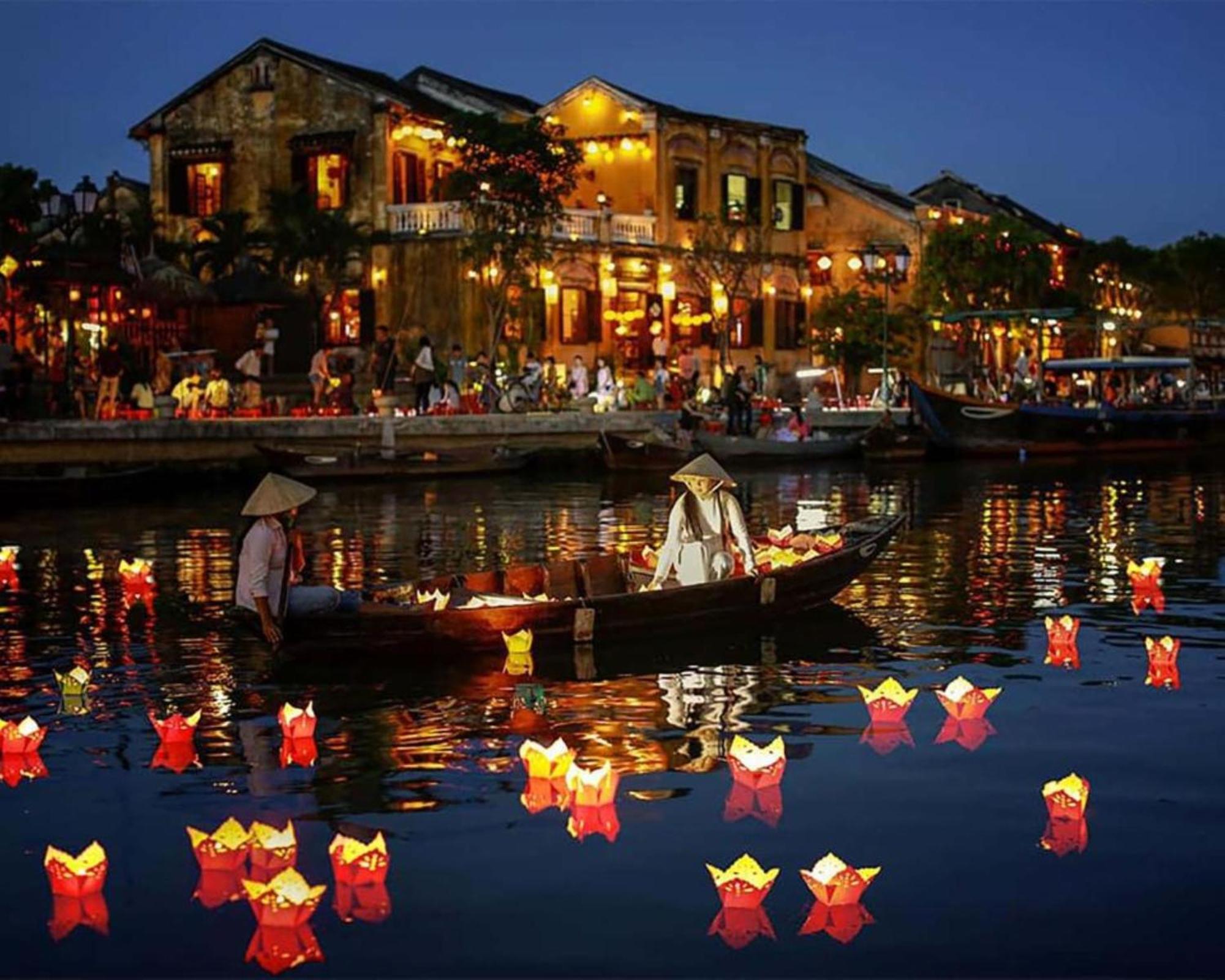 Qualia De Hotel Hoi An - Rooftop Bar City View Exteriér fotografie